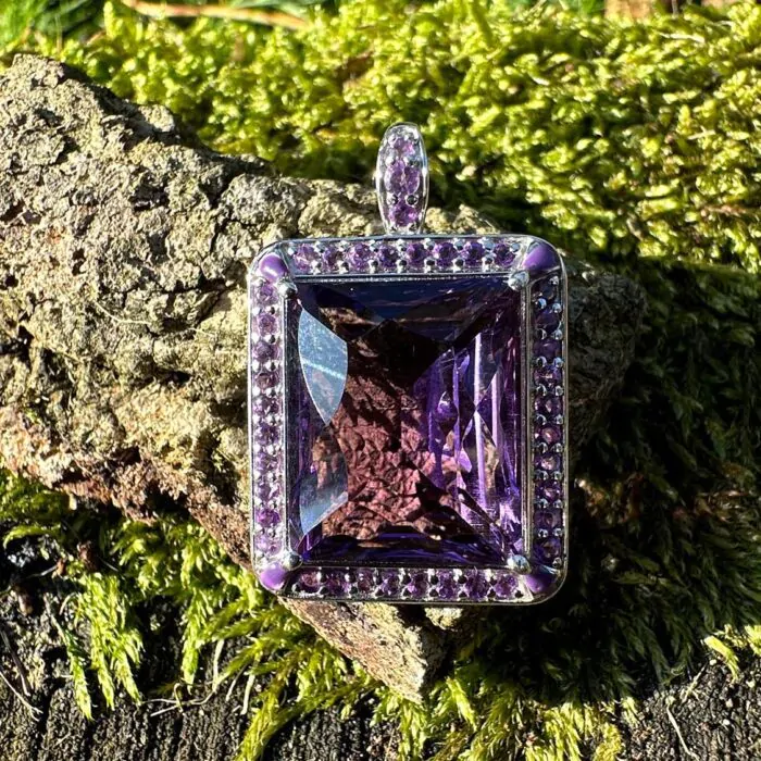 Regal Radiance Amethyst Pendant – Rectangular-Cut Purple Gemstone with Silver Accent - Image 1